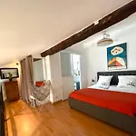 Au Coeur D\'Avignon